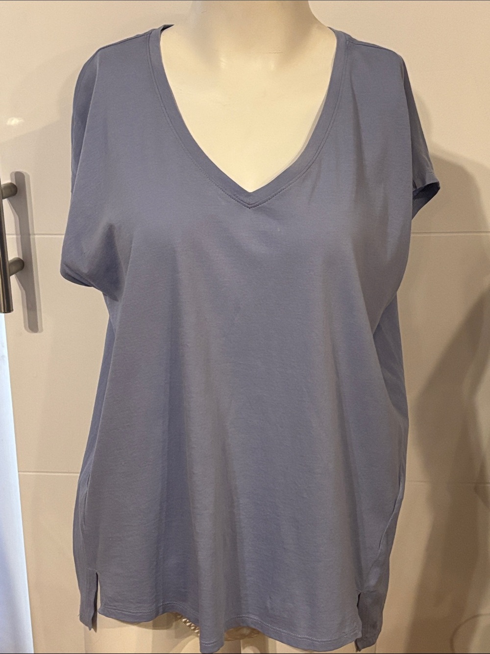 Eileen Fisher V-Neck Women's sleeveless top in lavender, medium, organic cotton